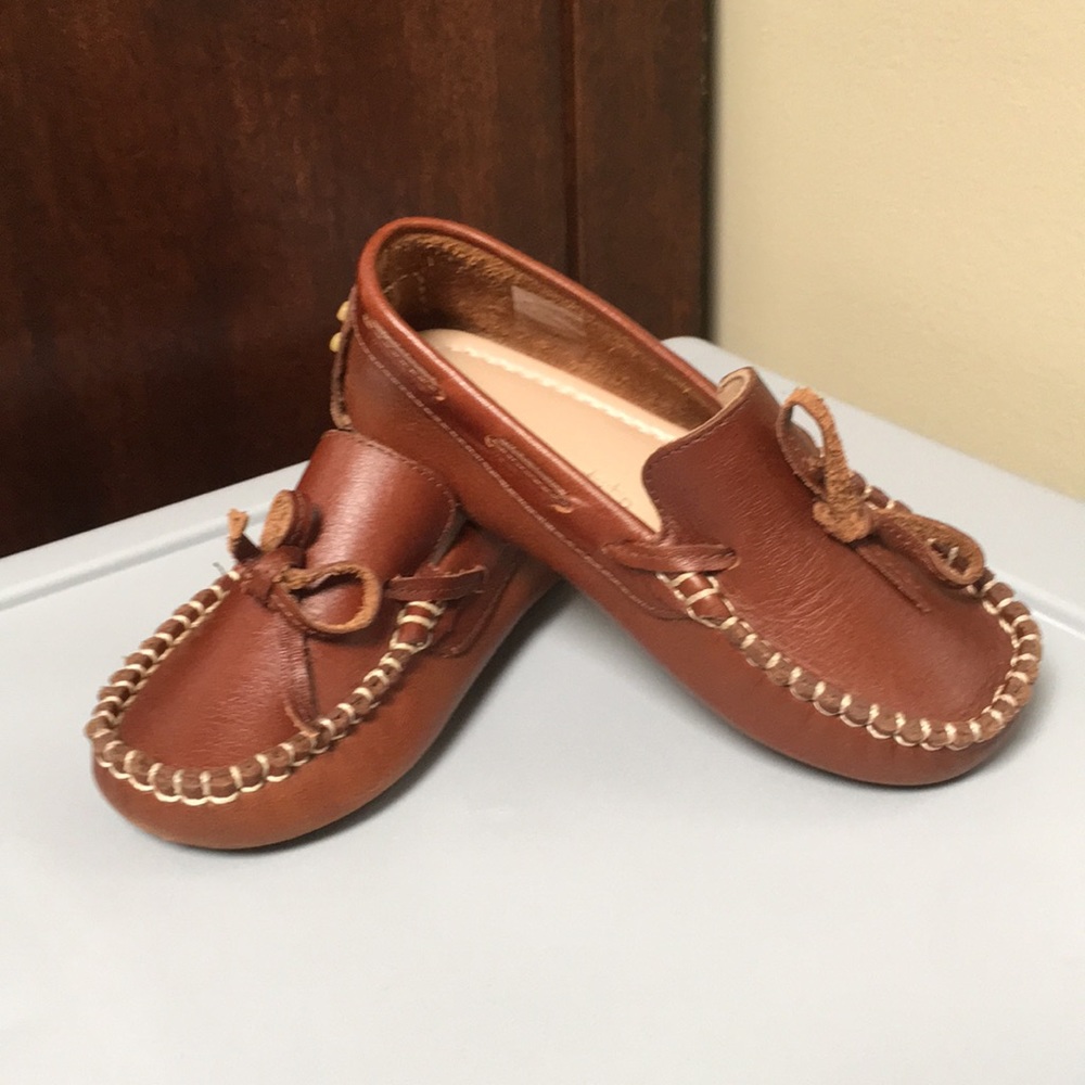 Little boys Elephantito “driving style” loafers